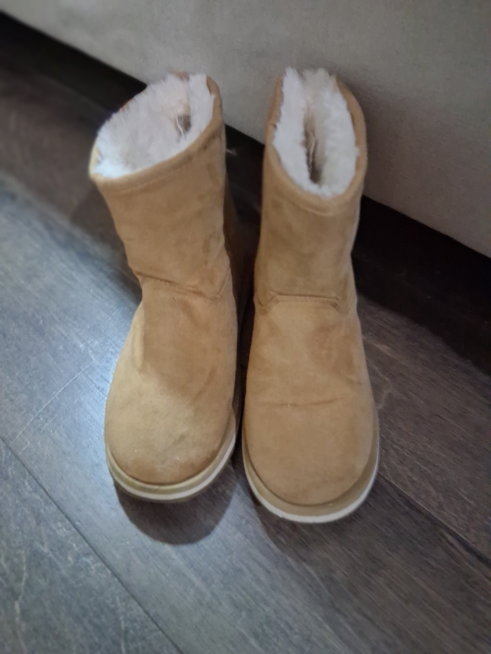 Girls Cozy Warm Everyday Boot Tan Size 2